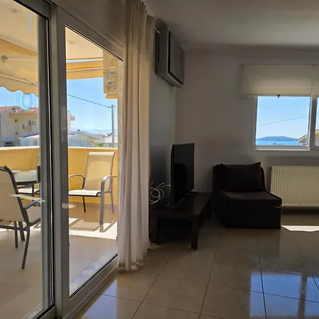 Peramos Sea View *